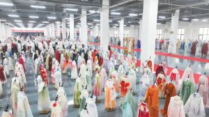 Hanfu Manufacturer Hosts Magaselect Team for Company and Showroom Visit